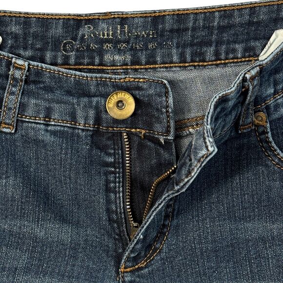 Ruff Hewn SZ 4S SHORT Bootcut Jeans Mid-Rise Pockets Stretch Whiskered Blue - Picture 3 of 11